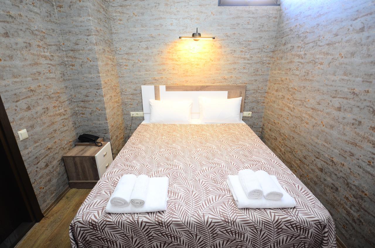 Hotel Dream Tower Batumi Esterno foto