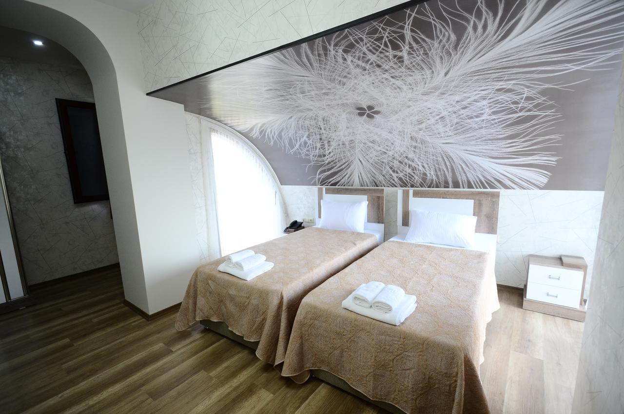 Hotel Dream Tower Batumi Esterno foto
