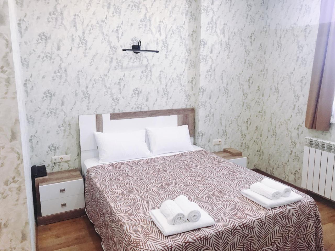 Hotel Dream Tower Batumi Esterno foto